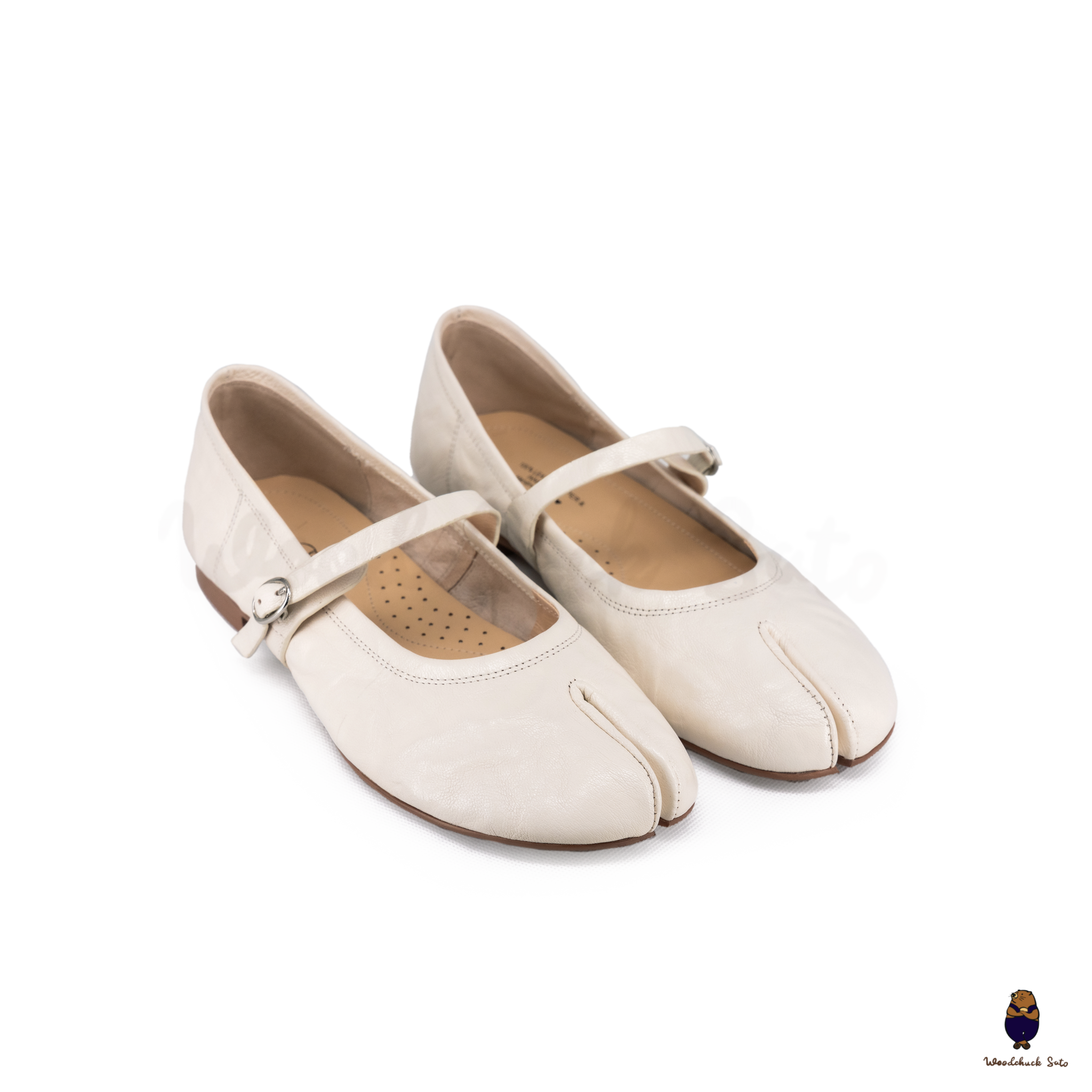 Woodchuck Sato Classic Cream Leather Tabi Mary Jane Flats