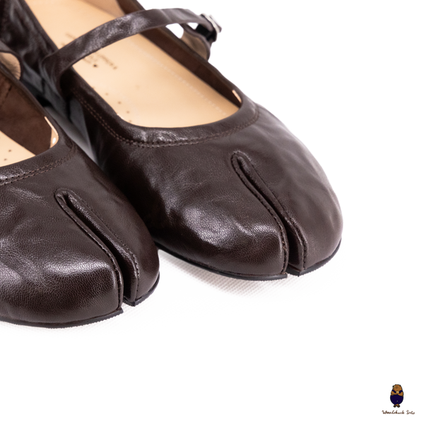Woodchuck Sato Vintage Brown Leather Tabi Mary Jane Flats