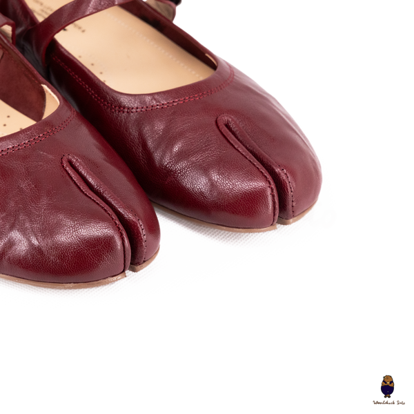 WoodchuckSato Burgundy Vintage Lace-Up Tabi Mary Janes