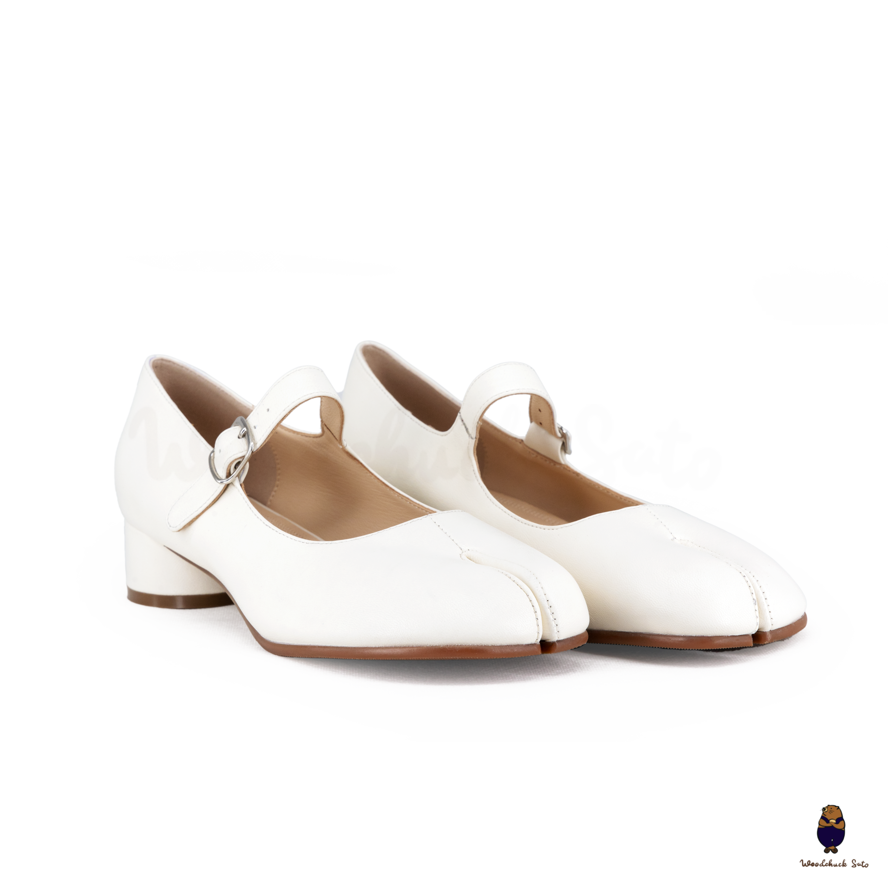 WoodchuckSato White Sheep Leather Tabi Mary Jane Heels with Strap