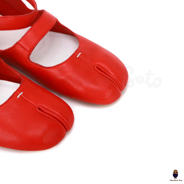 WoodChuckSato Mary-Jane-Schuhe für Damen und Herren in leuchtendem Rot Tabi Split-Toe aus Schafsleder mit Schnallenriemen, Größen EU 35–44