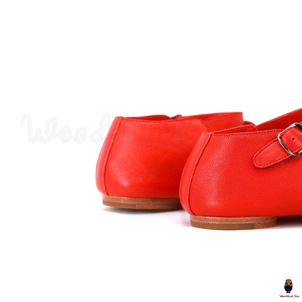 WoodChuckSato Mary-Jane-Schuhe für Damen und Herren in leuchtendem Rot Tabi Split-Toe aus Schafsleder mit Schnallenriemen, Größen EU 35–44