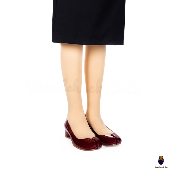 WoodchuckSato Glossy Red Patent Leather Tabi 3cm Heel Height Pumps