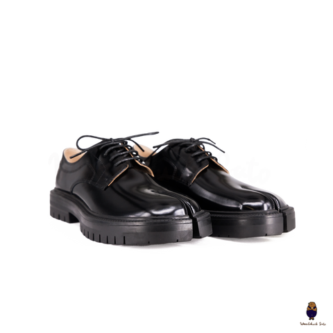 WoodChuckSato Women's Men's Black Tabi Split-Toe Cow Leather Lace-Up Flats with Chunky Cleated Sole Sizes EU 35-47