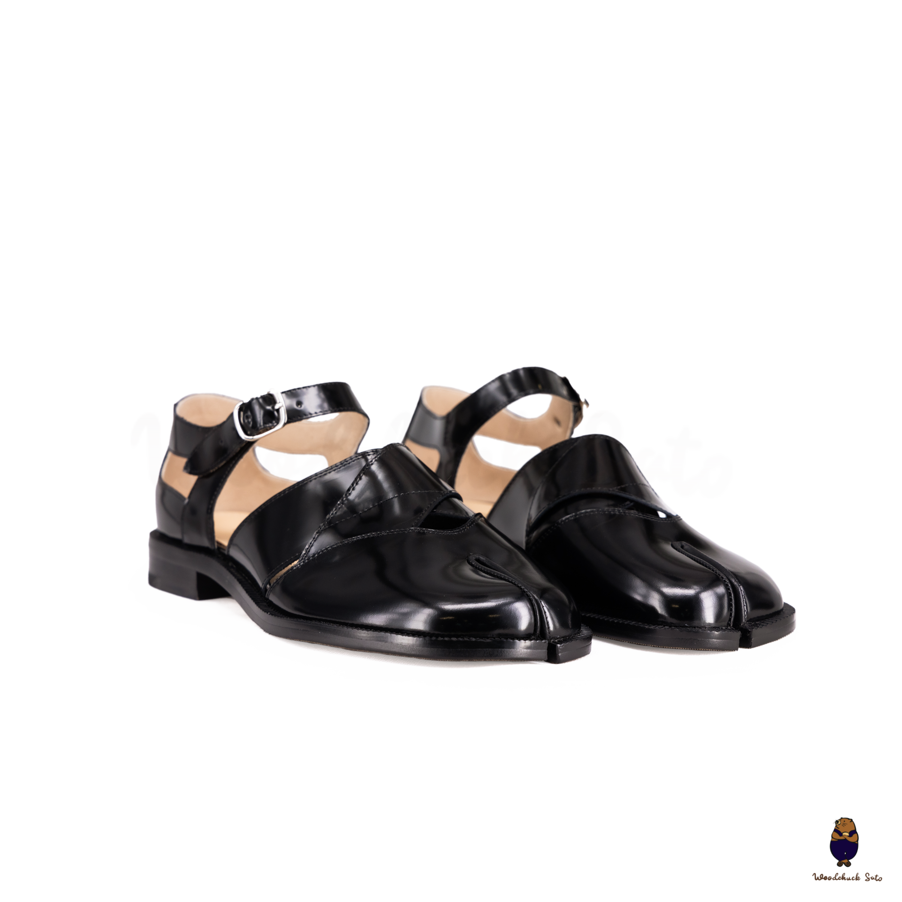 WoodchuckSato Black Cow Leather Tabi Sandals with Strap