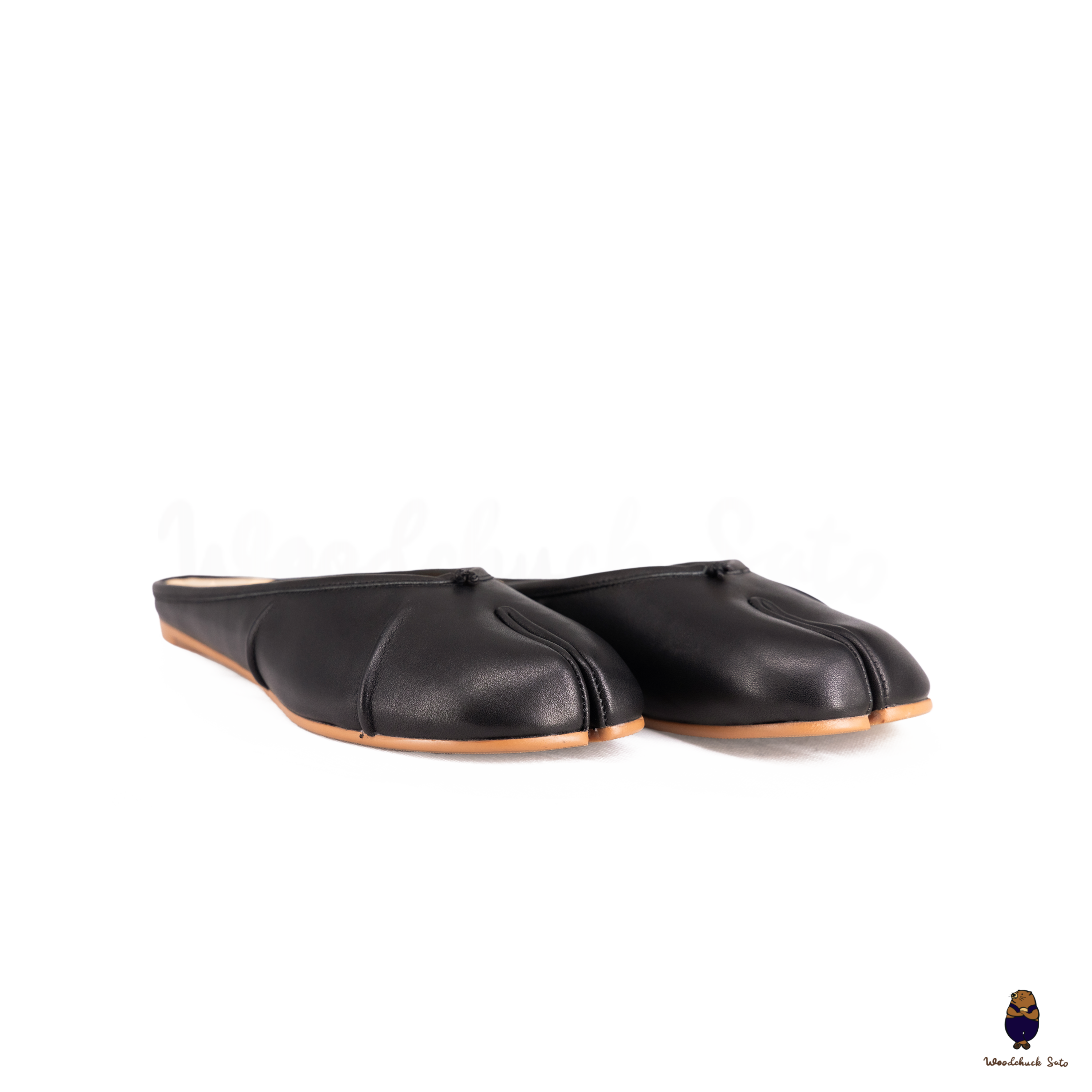 WoodchuckSato Black Fold Leather Tabi Slip-On Mules – WoodChuckSato