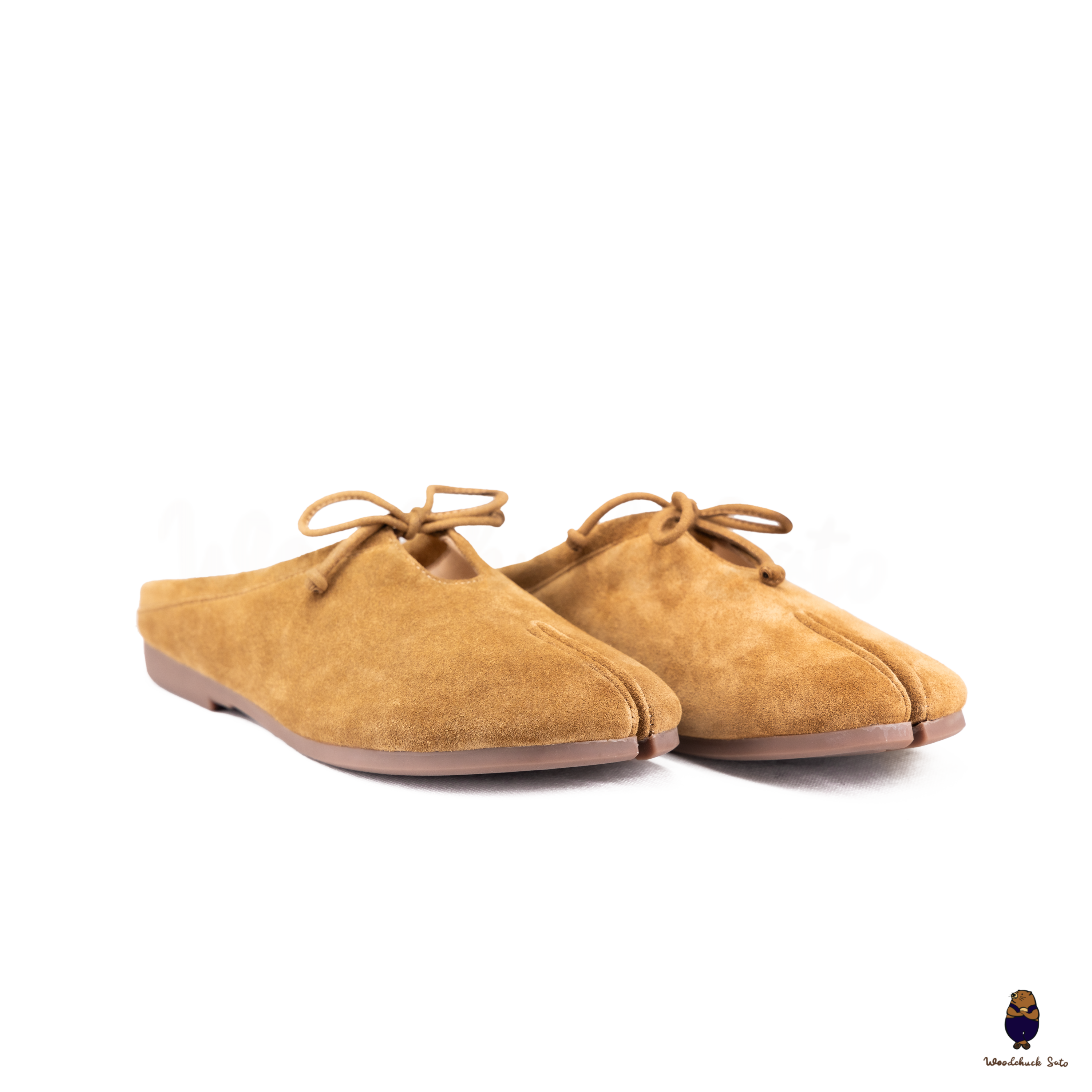 Wood chuck sato tabi 足袋 ローファー Woodchuck Sato Chestnut Brown Suede Tabi Mules Split-Toe Flats