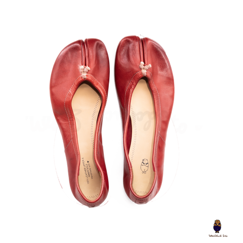 WoodchuckSato Red Horse Leather Tabi Ballet Ballerina Flats