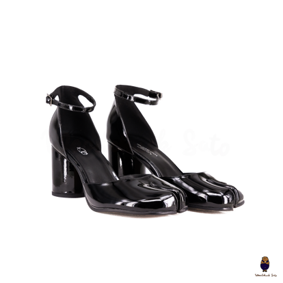 WoodchuckSato Black Leather D'Orsay Tabi Ankle-Strap 8 cm Heels