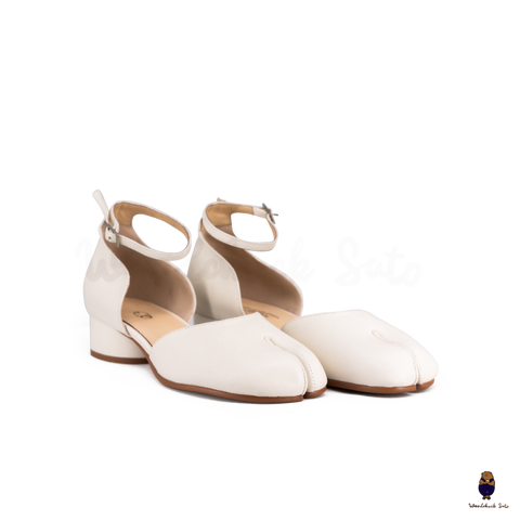 WoodChuckSato White Tabi Split-Toe Cow Leather Summer Sandals with Low Heels & Ankle Strap Buckle Sizes EU 35-45