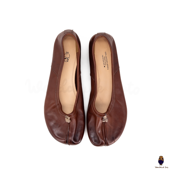 Top View of Vintage Mahogany Brown Horse Leather Tabi Split Toe 3cm Heels