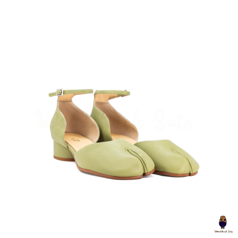 WoodchuckSato Green Leather Tabi Ankle-Strap with 3 cm Heels