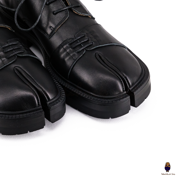 WoodchuckSato Unisex Black Leather Tabi Lace-Up Derby Shoes with Chunky Rubber Sole