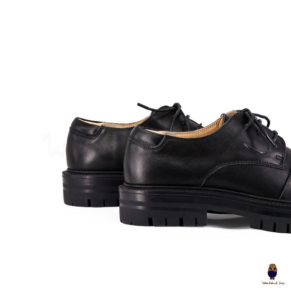 WoodchuckSato Unisex Black Leather Tabi Lace-Up Derby Shoes with Chunky Rubber Sole