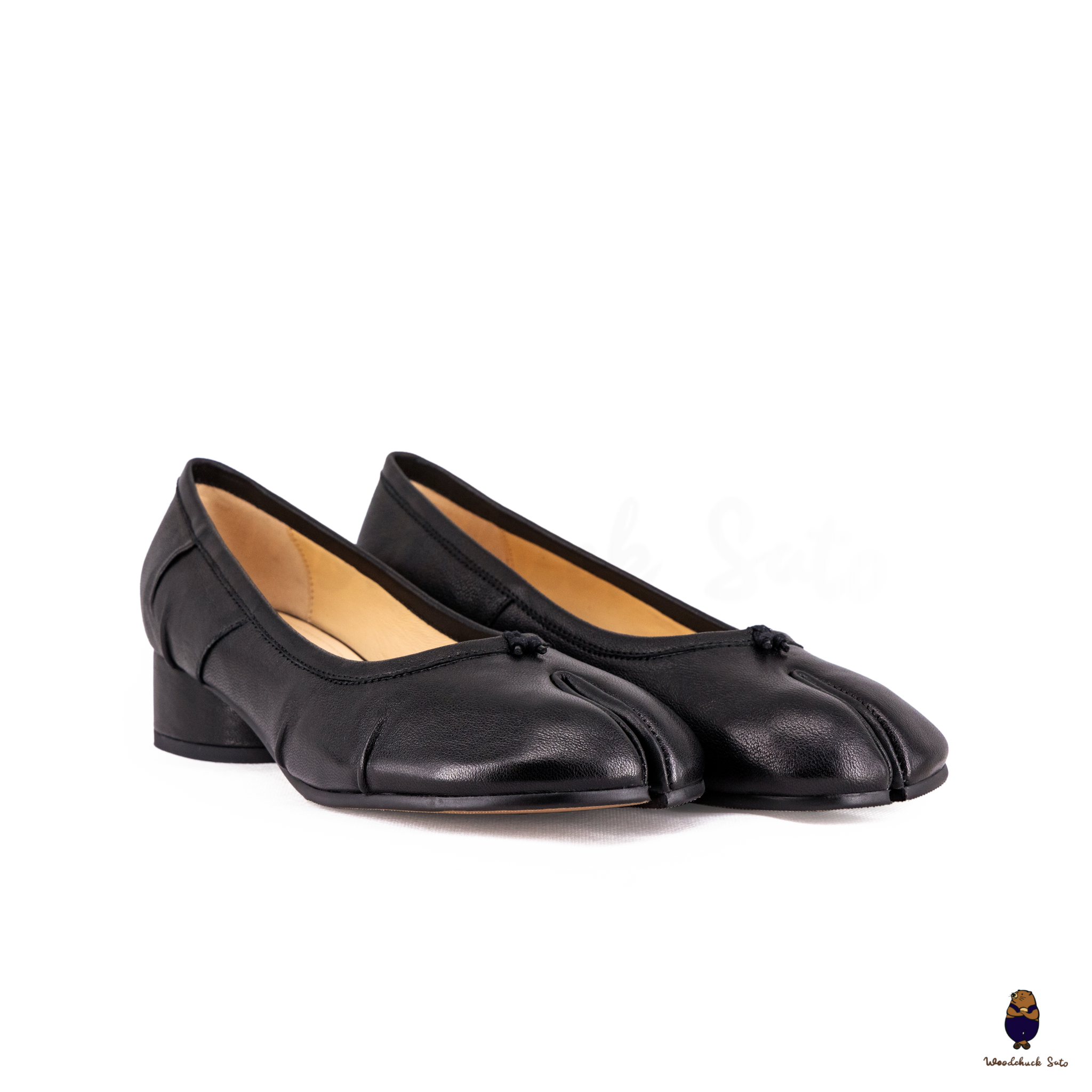 WoodchuckSato Black Leather Tabi Pumps with 3cm Heel & Knotted Front Detail