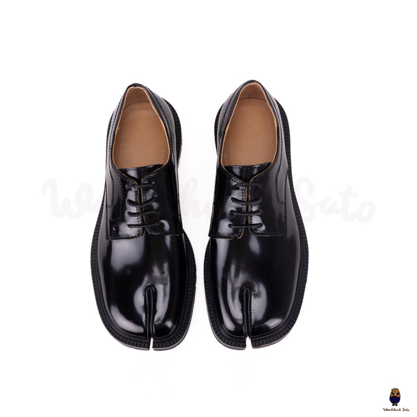 WoodChuckSato Women's Men's Black Tabi Split-Toe Cow Leather Lace-Up Flats with Chunky Cleated Sole Sizes EU 35-47