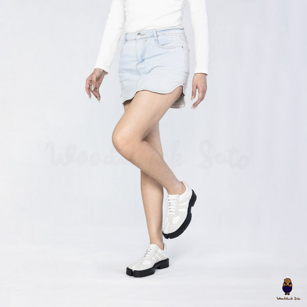 WoodchuckSato White Leather & Suede Platform Tabi Lace-Up Shoes