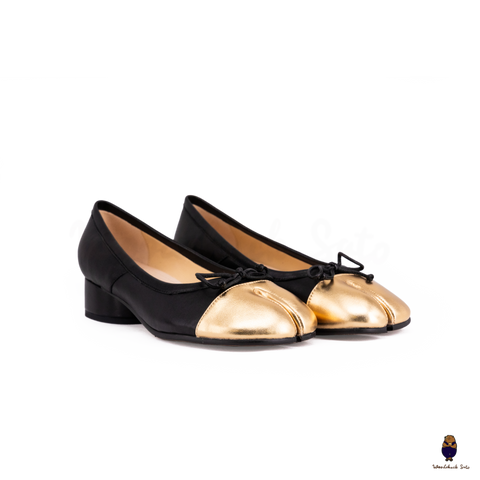 WoodChuckSato Two-Tone Tabi Ballet Heels Black and Golden Sheep Leather 3cm Heel with Bow