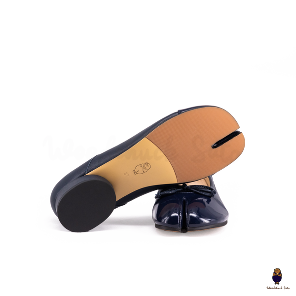 WoodChuckSato Navy Tabi Split-Toe Patent Cow Leather Mary Jane Shoes with 3cm Heel & Bow