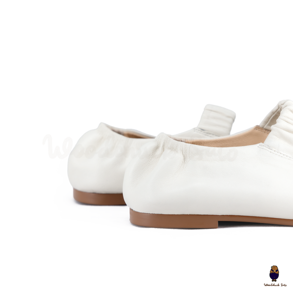 WoodchuckSato White Sheep Leather Elastic Tabi Ballet Flats