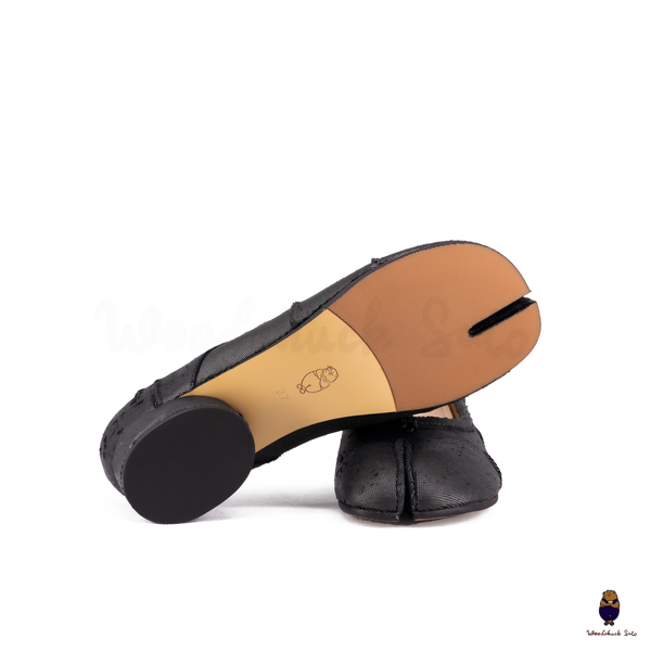 WoodChuckSato Black Tabi Split-Toe Knife-Cut Cowhide Mary Jane Shoes with 3cm Heel & Ruched Detailing