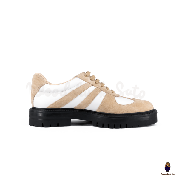 WoodchuckSato White & Sand Suede Platform Tabi Lace-Up Shoes