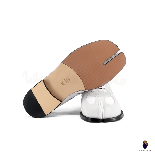 WoodchuckSato White Leather & Suede Tabi Lace-Up Shoes