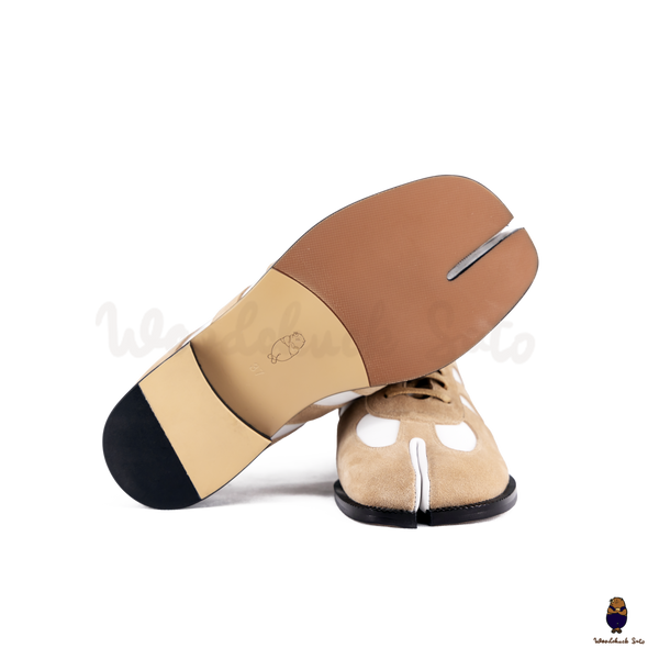 WoodchuckSato White Leather & Sand Suede Tabi Lace-Up Shoes