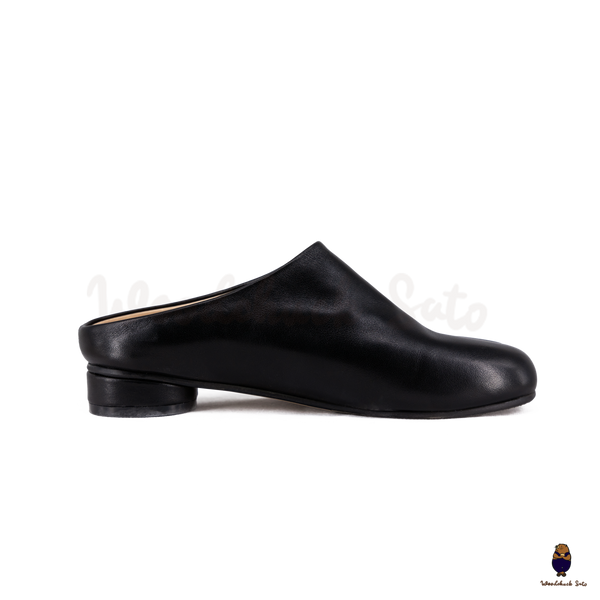 WoodchuckSato Black Grained Calf Leather Tabi Mule