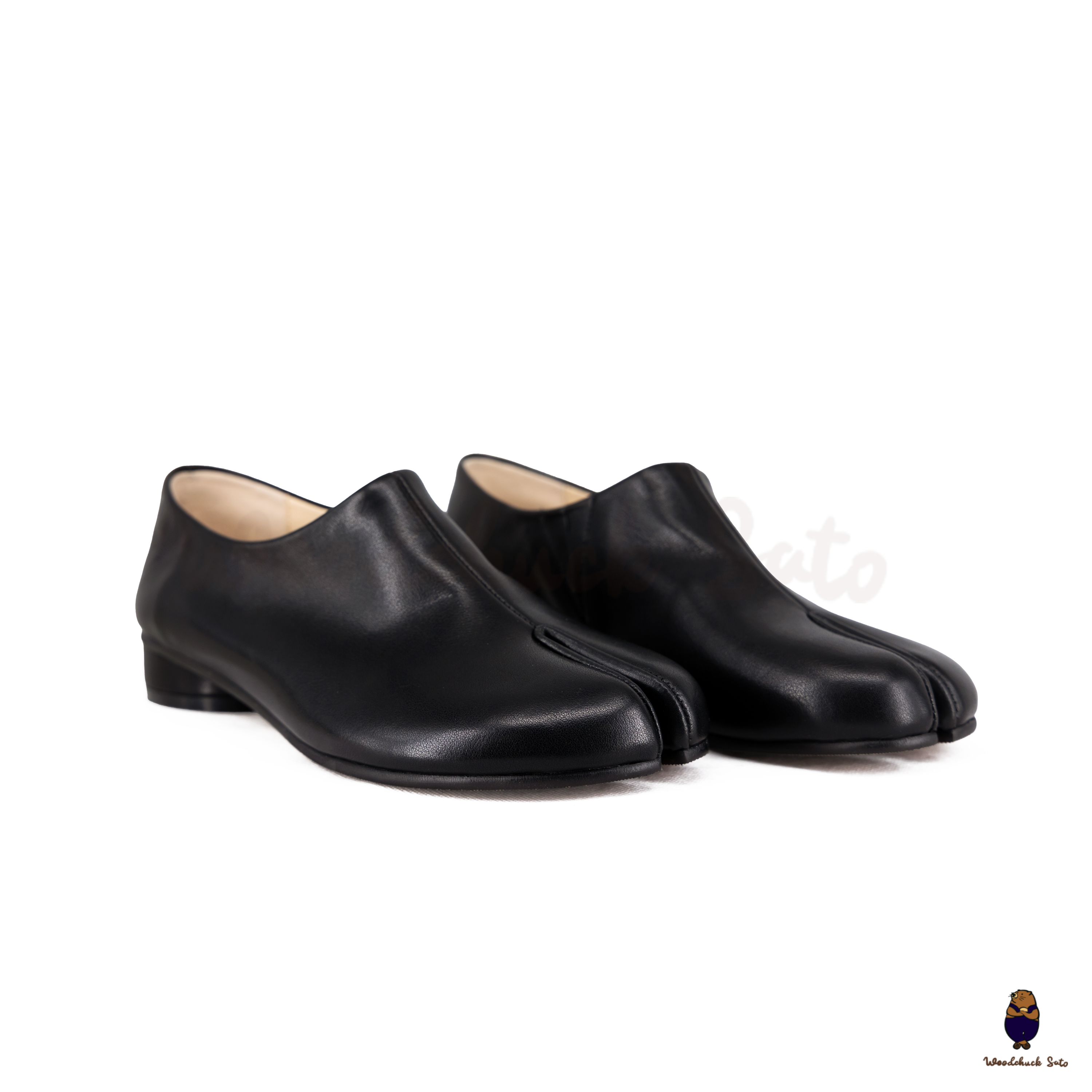 WoodchuckSato Black Grained Calf Leather Tabi Slip-On Shoes