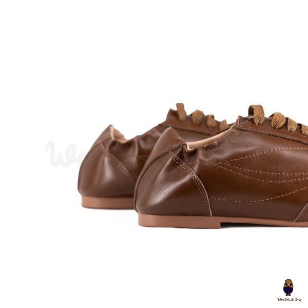 WoodchuckSato Brown Cow Leather German Trainer Tabi Sneakers