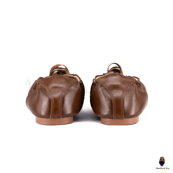 WoodchuckSato Brown Cow Leather German Trainer Tabi Sneakers