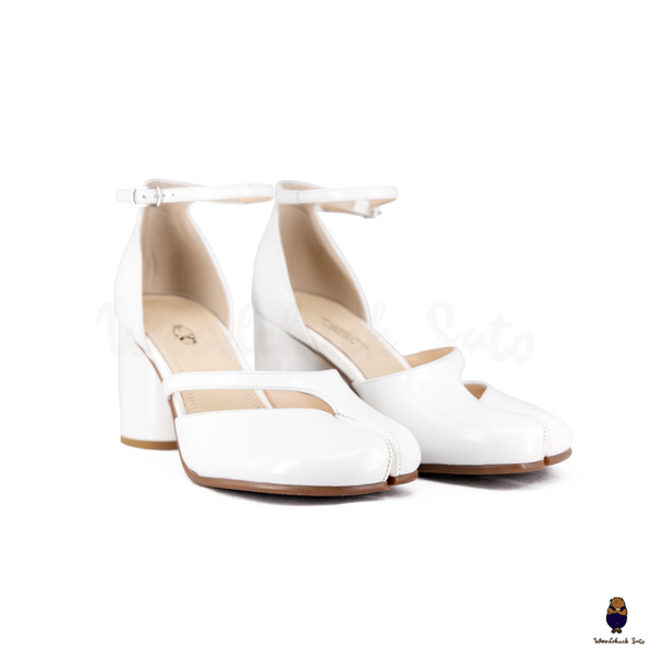 WoodchuckSato White Film-Coated Cow Leather Tabi Ankle Strap 8 cm Heel
