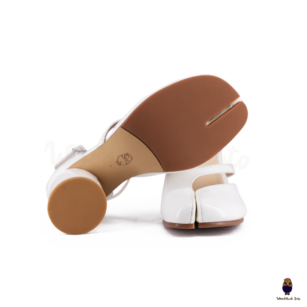 WoodchuckSato White Film-Coated Cow Leather Tabi Ankle Strap 8 cm Heel