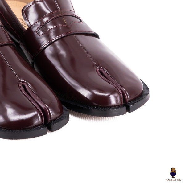 WoodchuckSato Burgundy Edge-Beaded Cow Leather Tabi Loafers with Penny Strap Sizes 35 to 47