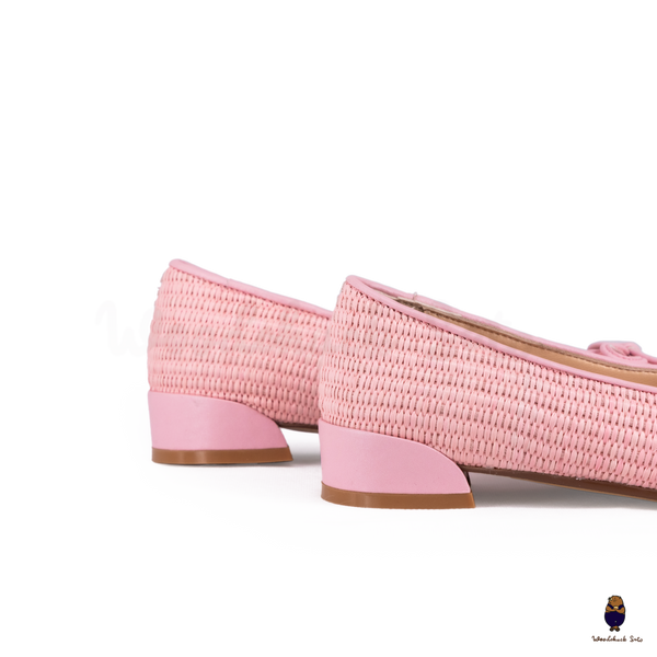 WoodchuckSato Woven Tabi Ballet Flats in Soft Pink Straw Tabi Balle Flats with Bow
