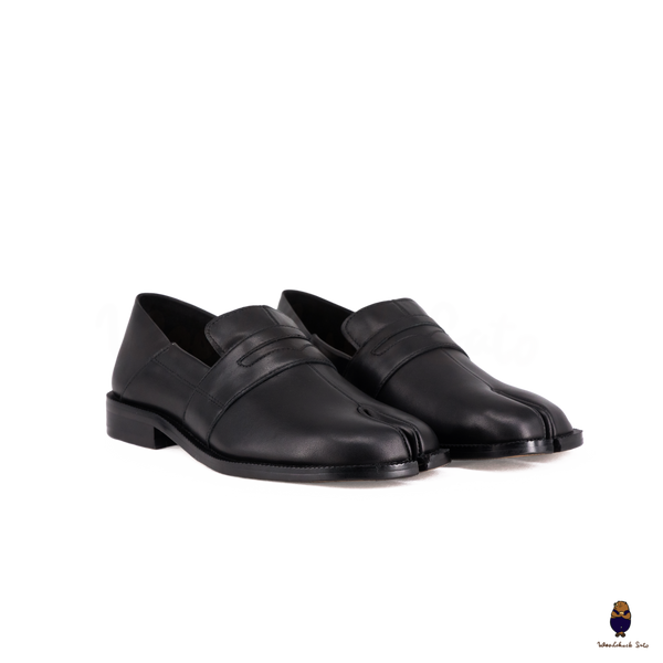 WoodchuckSato Black Matte Cow Leather with Penny Strap Tabi Loafers