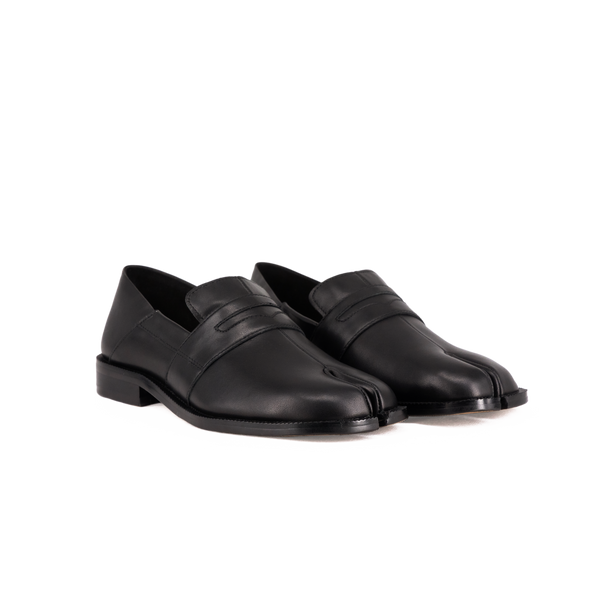 WoodchuckSato Black Cow Leather Penny Strap Tabi Loafers