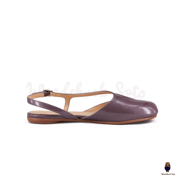 WoodchuckSato Taupe Film-Coated Cow Leather Tabi Slingback Sandals