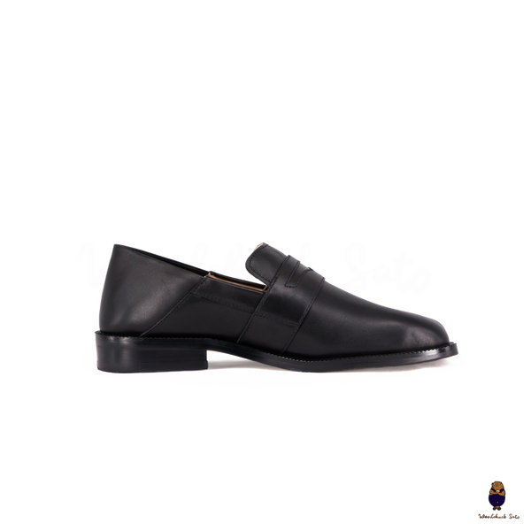 WoodchuckSato Black Matte Cow Leather with Penny Strap Tabi Loafers