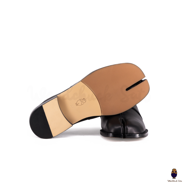 WoodchuckSato Black Matte Cow Leather with Penny Strap Tabi Loafers