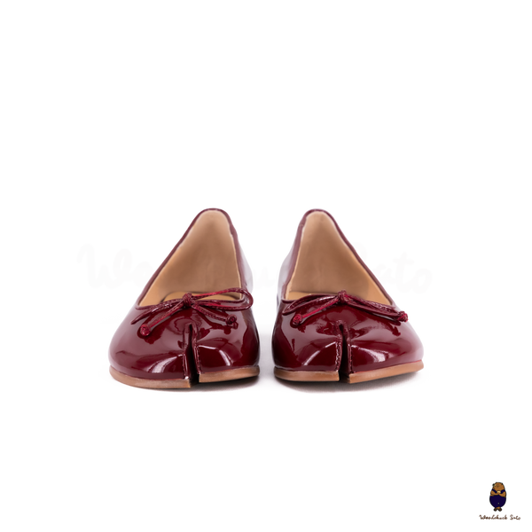 WoodchuckSato Burgundy Patent Leather Tabi Ballet Flats with Bow