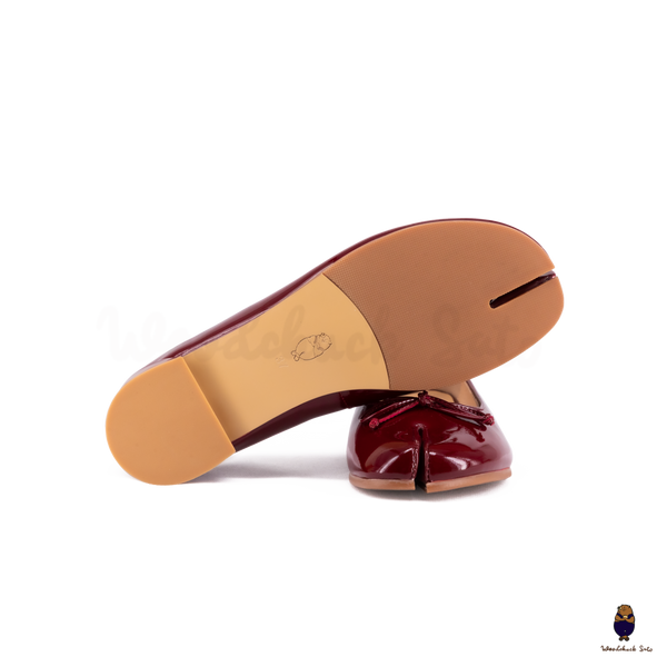 WoodchuckSato Burgundy Patent Leather Tabi Ballet Flats with Bow