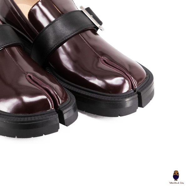 WoodchuckSato Burgundy Edge-Beaded Cowhide Leather Tabi Chunky Loafers with with Removable Black Strap