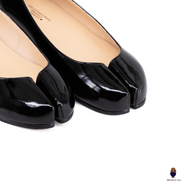 WoodchuckSato Black Patent Cow Leather Tabi Ballet Flats