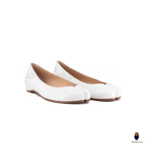 WoodchuckSato White Edge-Beaded Cowhide Leather Tabi Ballet Flats