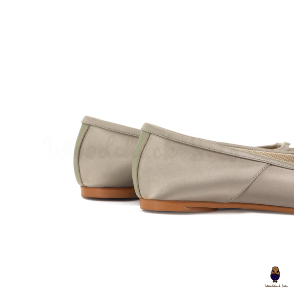 WoodchuckSato Silver Gray Silk Fabric Tabi Ballet Flats