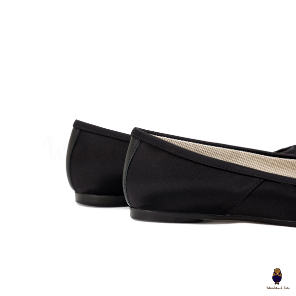 WoodchuckSato Black Silk Fabric Tabi Ballet Flats