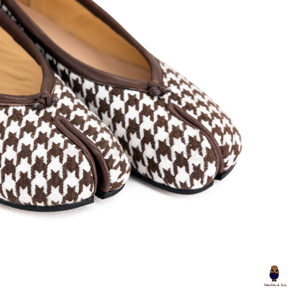 WoodchuckSato Brown Houndstooth Fabric & Sheep Leather Tabi Ballet Flats