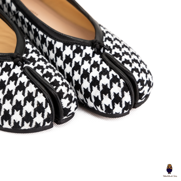 WoodchuckSato Houndstooth Fabric Leather Tabi Ballet Flats